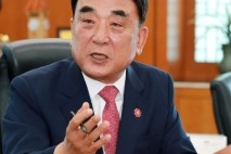 김두겸 울산시장 “수소·첨단조선 등 미래산업 생태계 적극 육성” [지방자치 30년 특집]