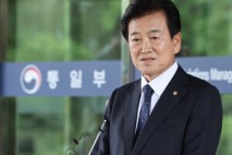 정동영 “대북전단 살포 시 사전신고 의무화” 법안 발의