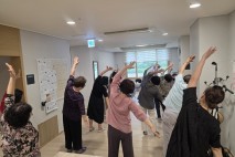 화성특례시, ‘2025년 찾아가는 어르신 건강경로당’ 하반기 프로그램 본격 운영