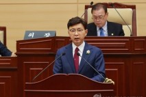 아들 대마초·3차례 음주운전…김철우 보성군수 