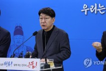우범기 전주시장, 다시 시민 속으로…'찾아가는 대화' 재개