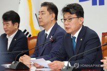 진성준 