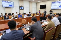 국회 과방위 소위서 '방송 3법' 여당 주도 처리