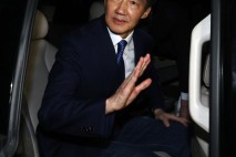 '광복절 특사' 조국 &quot;검찰독재 종식 상징적 장면…국민 속으로 들어갈 것&quot;