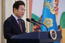李, 주한외교단과 만찬…&quot;글로벌 도전 함께 헤쳐 나갈 것&quot;