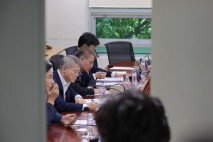 민주 &quot;추석 전 검찰개혁 마무리&quot; 의지 재확인...'속도조절론' 부인