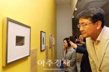 [포토] 오승록 노원구청장, '한국 근현대 거장의 삶과 예술' 전시 오프닝 참석