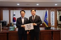 윤종군 의원, 김민석 국무총리 만나 동신산단 신속추진 건의