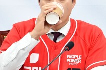 경찰, ‘李 대통령 커피 원가 120원 발언 비판' 김용태 불송치