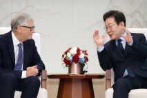 “질병 퇴치에 280조 쏟아부을 것” ‘세계 보건 대통령’ 한국과 손잡다