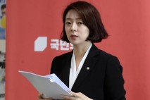 배현진, 둔기 피습 후유증에 개두술 “뇌 하부 뼈 파손”