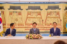 [속보]李대통령·與지도부 “수사-기소 분리 檢개혁안 추석前 마련”