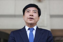 “술판 의혹 명예훼손”…박상용-이성윤 손배소 시작