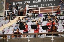 ‘스페이스작이 연주하는 홈경기’ … 부천FC1995, 천안에 승리로 장식