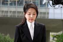 김건희 아크로비스타, 민주 시민들 가압류 나섰다