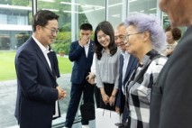 김동연, 국외 독립유공자 후손 초청 “국민들로부터 존경과 감사 받을 수 있도록 역사 바로 세우기에 앞장”