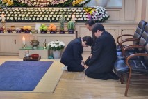 임이자, 청도 열차 사고 희생자 빈소 조문해 유가족 위로