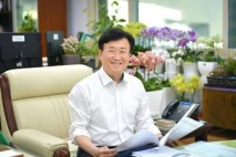 정기명 여수시장, 민생회복 소비쿠폰 사용 현장 점검