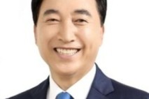 민주당 수석대변인에 박수현·전략기획위원장에 이해식 등 추가 당직 인선 단행