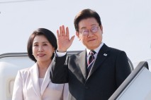 李 대통령, 日 일정 마치고 미국행…한미회담 ‘결전의 날’