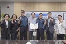 평택경찰서 NH농협은행 평택시지부 김용민 과장에 고객 보이스피싱 예방 감사장 수여