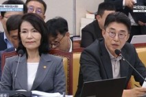 노종면 말 끊은 이진숙 “제가 빵 사 먹지 않았습니다”