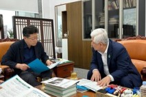 황인홍 무주군수, “정부예산 국회 심의 대응”... 국회 예산결산특별위원회 찾아