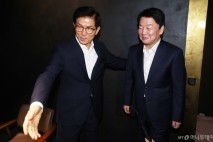 김문수, 안철수 만나 찬탄 표심 공략…