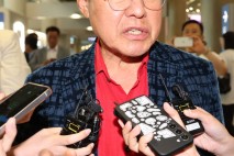 홍준표 "자생력 잃은 정당 해체…정통보수주의 새로운 정당 만들어야"