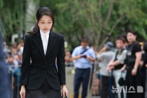 [일지]특검 수사 개시 이후 김건희 첫 소환 조사까지