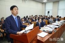 여야, 기재위서 세제개편안 공방…"과세 정상화" vs "기업 활동 위축"