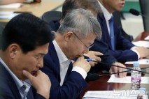 與, 추석 전 검찰개혁 의지 재확인…"대표가 하겠다고 했다"