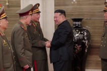 김정은 "北과 맞붙으면 무주고혼 신세"…러 파병군 표창(종합2보)