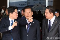 대화하는 강훈식-정청래-김병기