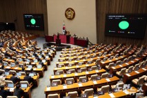 EBS법 통과로 '방송 3법' 마무리…23일 노란봉투법 추진