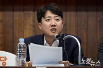 직장인 10명 중 7명 