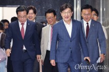 권성동에 '통일교 골프장 영수증 공개할 생각 있나' 묻자 돌아온 답은?