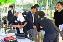 “화랑대기, 유소년 축구의 산실”… 주낙영 경주시장, 현장 찾아 격려
