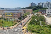 파주, 다율초·중 진입도로 확장공사 완공