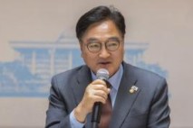 우원식 의장, 中전승절 참석… 與박지원·野김성원 등 동행