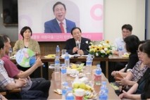 최민호 시장, 새롬동 주민과 1박 2일 소통