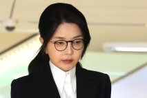 김건희 영장심사 이틀 전…특검, 구속 논리 다지기 '총력전'