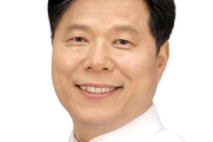 304만 명 중 70만 명만 활동… 저임금에 무너지는 요양보호사 제도