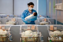 산부인과 의원 10곳 중 9곳 분만 '0'…분만 수가 42개에도 체감無