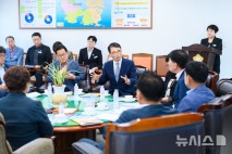 장충남 남해군수 “농어촌 기본소득사업 도 지원 여부가 사업 성패”
