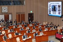 '檢 항소포기' 여야 격돌…&quot;외압 아냐&quot; Vs &quot;항소포기 지시&quot;