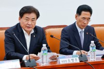 [정치 인사이드] 정년연장 연내 입법 “어렵다” “가능하다”… 오락가락 與