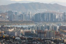 與野, 부동산 정책 효과 두고 정책토론회서 충돌