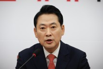 장동혁 “패트 벌금형, 다수당 폭거에 면죄부 준 판결”