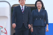李대통령, 순방 마치고 귀국…방산·원전 협력 후속 성과 창출에 ‘총력’